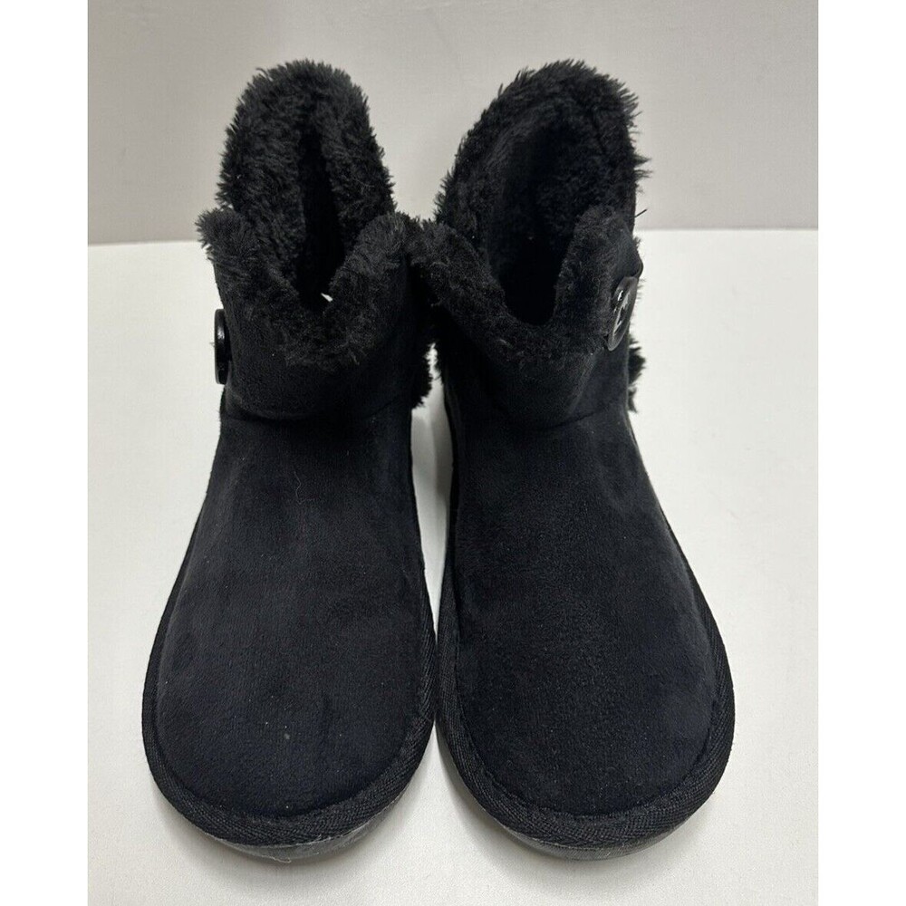 Fashion Bug women size 8.5 M faux suede and faux fur winter ankle boots